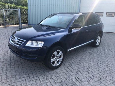 Volkswagen Touareg - 2.5 TDI [bj 2004] AIRCO LEER AUTOMAAT/EXPORT - 1