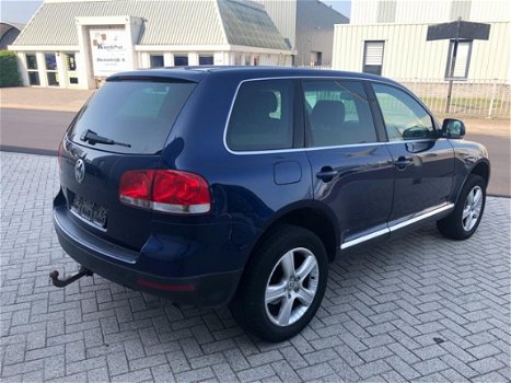 Volkswagen Touareg - 2.5 TDI [bj 2004] AIRCO LEER AUTOMAAT/EXPORT - 1