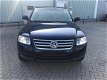 Volkswagen Touareg - 2.5 TDI [bj 2004] AIRCO LEER AUTOMAAT/EXPORT - 1 - Thumbnail