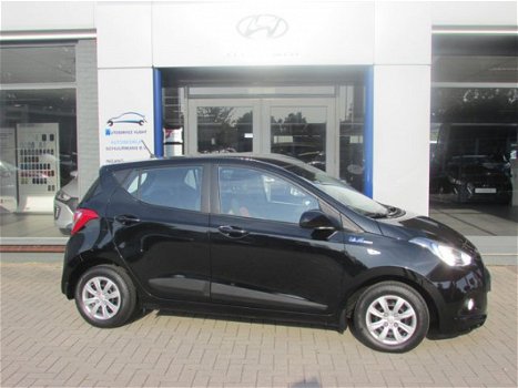 Hyundai i10 - 1.0i i-Motion Comfort - 1