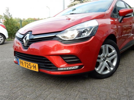 Renault Clio Estate - 0.9 TCe Zen Incl Navi en all in prijs - 1