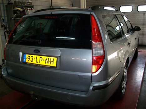 Ford Mondeo Wagon - 1.8-16V Centennial - 1