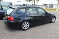 BMW 3-serie Touring - 318i Airco, Navi, Cruisecontrol, PDC, nieuwe APK bij afl - 1 - Thumbnail