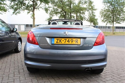 Peugeot 207 CC - 1.6 HDiF Airco, stoelverwarming, centrale vergrendeling, hardtop, apk bij afl - 1