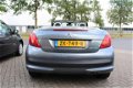 Peugeot 207 CC - 1.6 HDiF Airco, stoelverwarming, centrale vergrendeling, hardtop, apk bij afl - 1 - Thumbnail