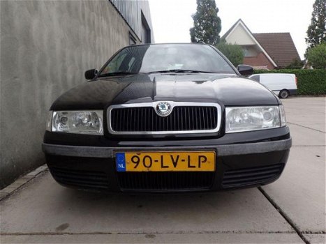 Skoda Octavia Combi - 1.6 Collection TOP AUTO airco - 1