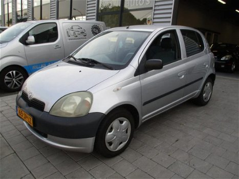 Toyota Yaris - 1.0-16V VVT-i Terra ZEER LEUKE 4 DEUSR AUTO - 1