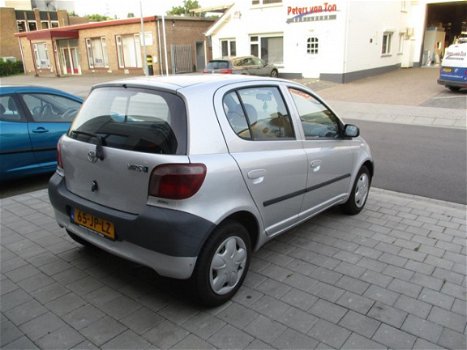 Toyota Yaris - 1.0-16V VVT-i Terra ZEER LEUKE 4 DEUSR AUTO - 1