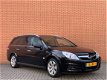 Opel Vectra Wagon - 1.8-16V Executive | Airconditioning | Trekhaak | Stoelverwarming - 1 - Thumbnail