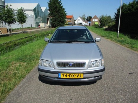 Volvo V40 - 2.0 Europa - 1