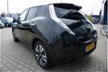 Nissan LEAF - Tekna 30 kWh Navigatie , Cruise , EX BTW - 1 - Thumbnail