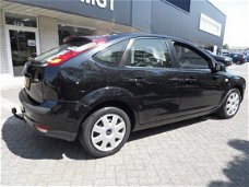 Ford Focus - 1.6 TDCI 90PK / AIRCO / CRUISE / BLUETOOTH / 5 DEURS