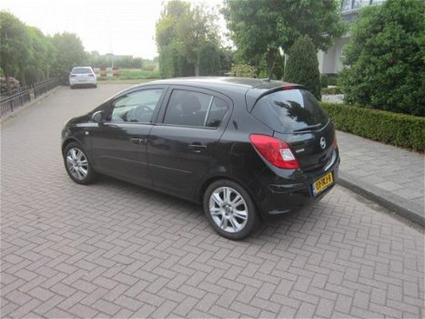 Opel Corsa - 1.4-16V Cosmo 62585 km nap boekjes sluetels kompleet - 1