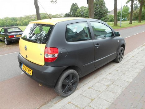 Volkswagen Fox - 1.4 55KW Trendline - 1