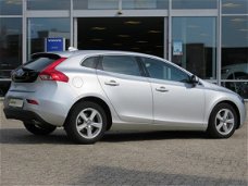 Volvo V40 - 2.0 D4 |190pk| |Momentum| |Business| |Navi| |Cruise|