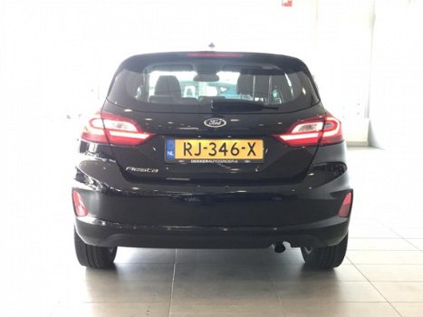 Ford Fiesta - 1.5 TDCi 85pk 5D Titanium Navigatie, DAB+, Climate Control - 1