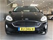 Ford Fiesta - 1.5 TDCi 85pk 5D Titanium Navigatie, DAB+, Climate Control - 1 - Thumbnail