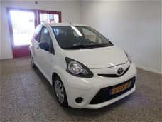 Toyota Aygo - 1.0 VVT-i Now