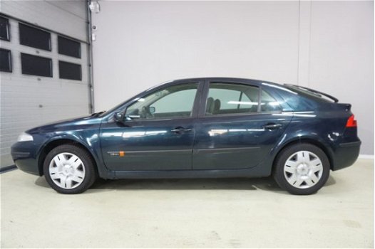 Renault Laguna - 1.8-16V Expression - 1