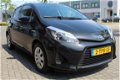 Toyota Yaris - 1.5 Full Hybrid Aspiration | Airco | 12mnd Garantie | - 1 - Thumbnail