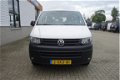 Volkswagen Transporter Kombi - 2.0 TDI L1H1 Trendline 9 persoons BPM vrij / airco / lease vanaf € 22 - 1 - Thumbnail