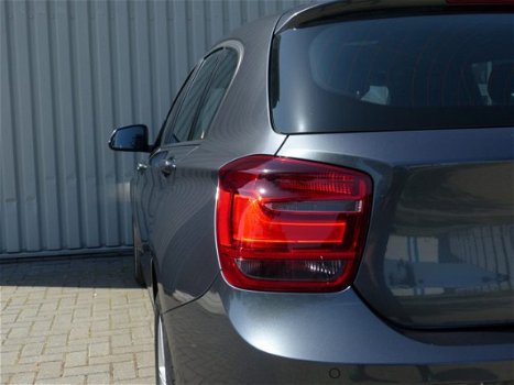 BMW 1-serie - 116d Executive /Gr Navi/Bi-Xenon/Sport int/ NL auto/100% onderhouden - 1