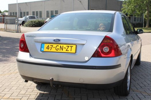 Ford Mondeo - 1.8-16V First Edition airco weinig km - 1