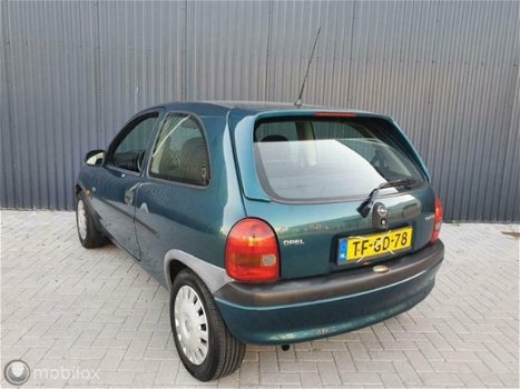 Opel Corsa - 1.4i AUTOMAAT NAP LAGE KM APK 15-04-2020 - 1