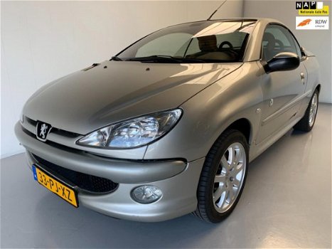 Peugeot 206 CC - 1.6-16V Roland Garros Automaat 118.692km NAP Leer Climate - 1