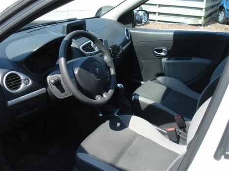 Renault Clio - 1.2 Authentique - 1