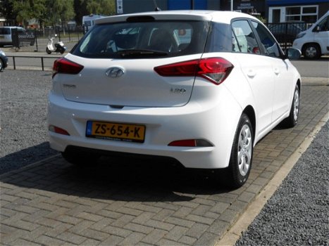 Hyundai i20 - I-DRIVE COOL AIRCO LEASE V.A, 114 P/M - 1