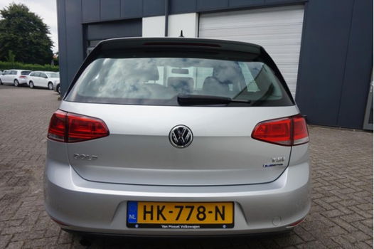 Volkswagen Golf - 1.0 TSI 115pk Trendline 5drs | Navi | Airco | Cruise | Lm velgen - 1