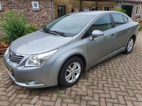 Toyota Avensis - 1.8 VVTi Dynamic - 1