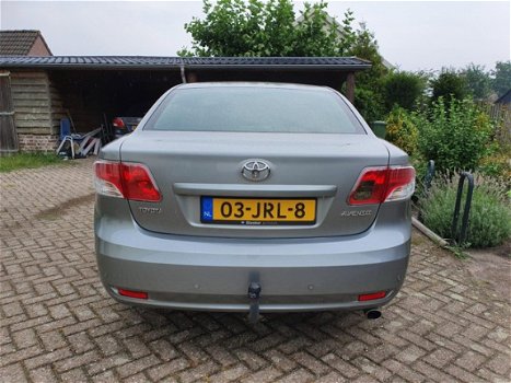 Toyota Avensis - 1.8 VVTi Dynamic - 1