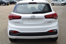 Hyundai i20 - 1.0 T-GDI Comfort Automaat + Navi Pack | €2.000, - VOORDEEL
