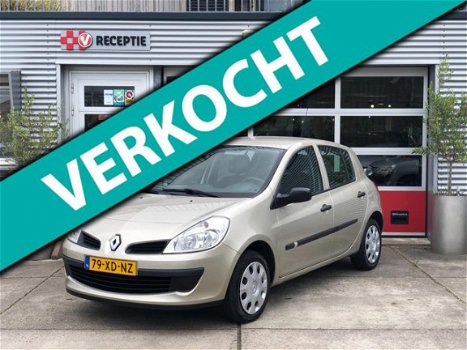 Renault Clio - 1.2-16V Business Line 5-deurs / airco - 1