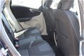 Volvo V40 - 2.0 D2 Momentum Business (120pk) Navi /Climat /Cruise /Elek. pakket /Audio premium /Blue - 1 - Thumbnail