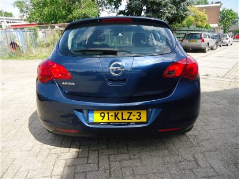 Opel Astra - 1.6 EDITION 5 DEURS / VOLLEDIG DEALER ONDERHOUDEN / AIRCO / ELEK-PAKKET / LM VELGEN / C - 1