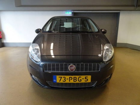 Fiat Punto - 1.3 M-Jet Actual/ 5DRS/AIRCO/ 1e EIG - 1