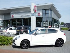 Alfa Romeo Giulietta - 1.4 150pk Turbo Sprint 18'' LMV | Diffuser | Navigatie fullmap