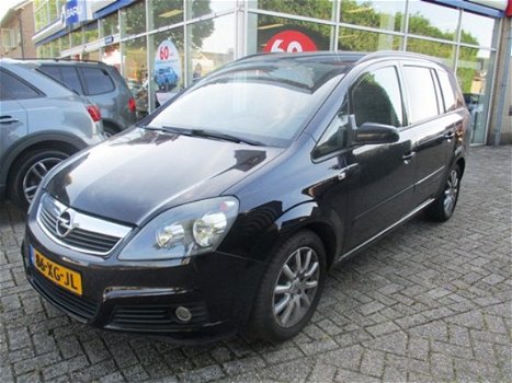 Opel Zafira - 1.8 Temptation AUTOMAAT dealer NL auto trekhaak 7 persoons 141.000 KM - 1