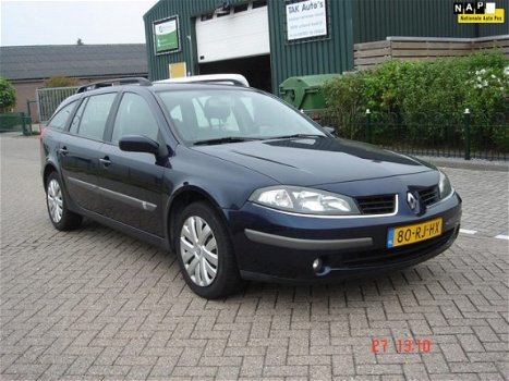 Renault Laguna Grand Tour - 1.6-16V Expression Airco/Climate/Apk 16-04-2020 - 1