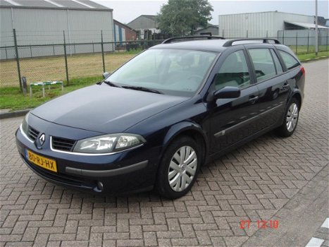 Renault Laguna Grand Tour - 1.6-16V Expression Airco/Climate/Apk 16-04-2020 - 1