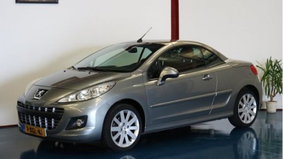 Peugeot 207 CC - 1.6 VTi Griffe Lederen bekleding/Cruis controle/Nieuw apk/Nette auto - 1