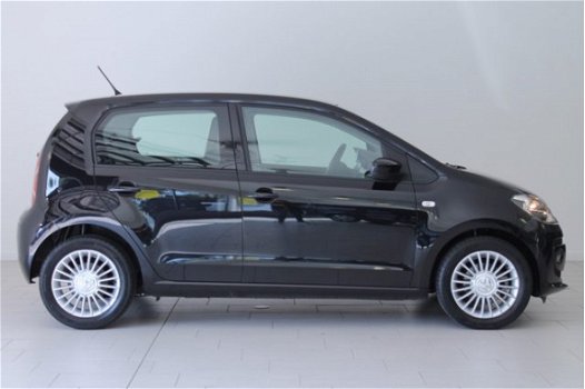 Volkswagen Up! - 1.0 high up BlueMotion | NAVIGATIE | CRUISE-CONTROL | AIRCO | 1E EIGENAAR | PARKEER - 1