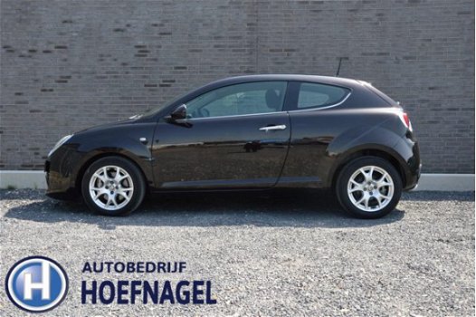 Alfa Romeo MiTo - 1.4 T Distinctive Airco/Cruise control / 16'' LM - 1