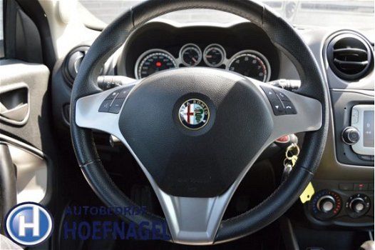 Alfa Romeo MiTo - 1.4 T Distinctive Airco/Cruise control / 16'' LM - 1