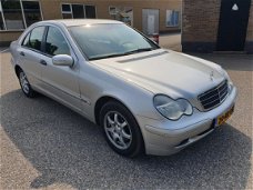 Mercedes-Benz C-klasse - 200 CDI Classic