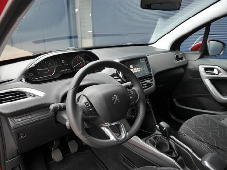 Peugeot 2008 - 110pk Blue Lion |Navigatie | Armsteun| P-Sensoren - 1