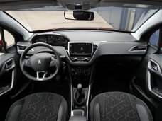 Peugeot 2008 - 110pk Blue Lion |Navigatie | Armsteun| P-Sensoren